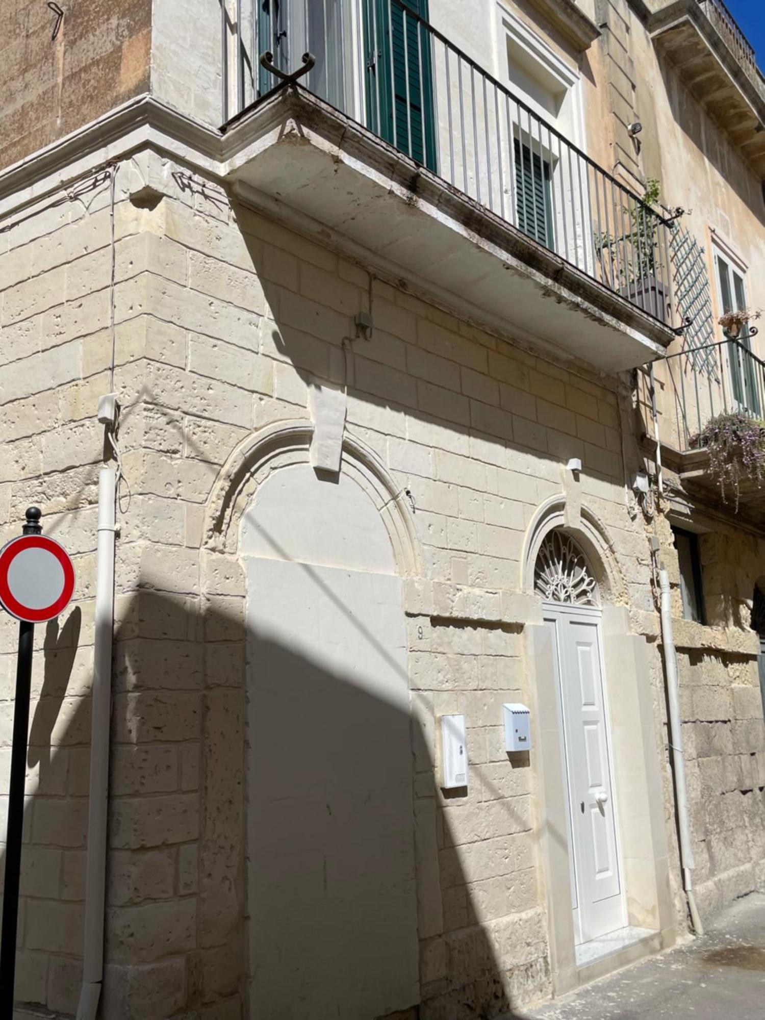 Ferienwohnung Casa Caracciolo Lecce Exterior foto